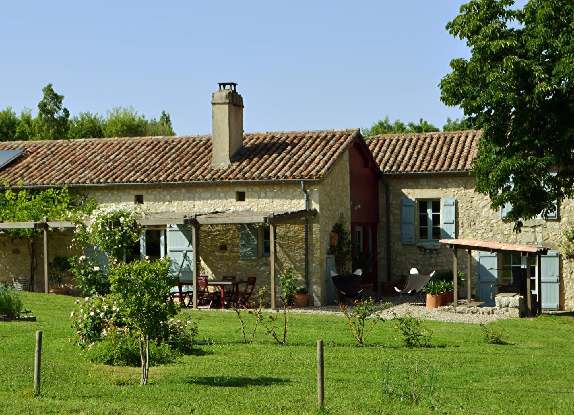 Bed and Breakfast La Chambre Des Marronniers à La Romieu Extérieur photo